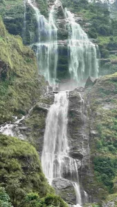 Bhange Waterfall, Rasuwa