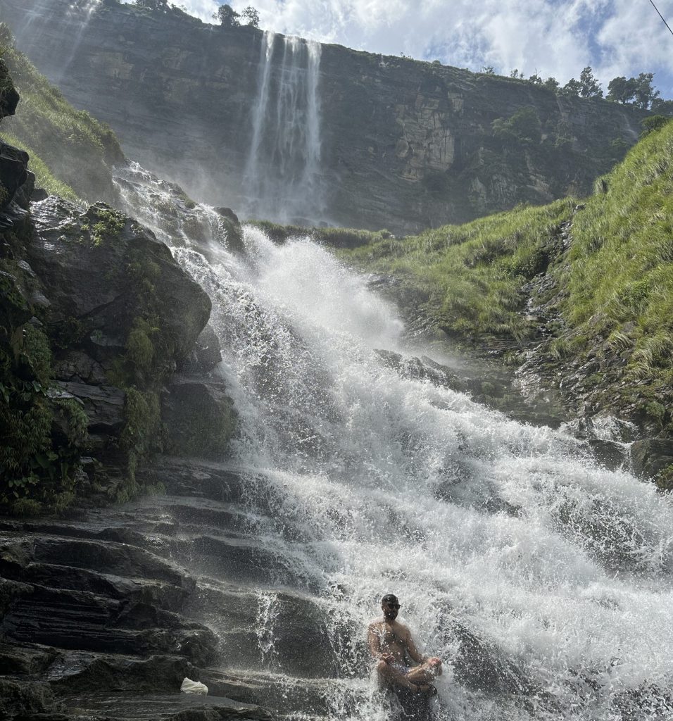 Mailung Waterfall (Bhange Jharna, Rasuwa)