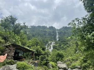 Mailung Waterfall, Rasuwa
